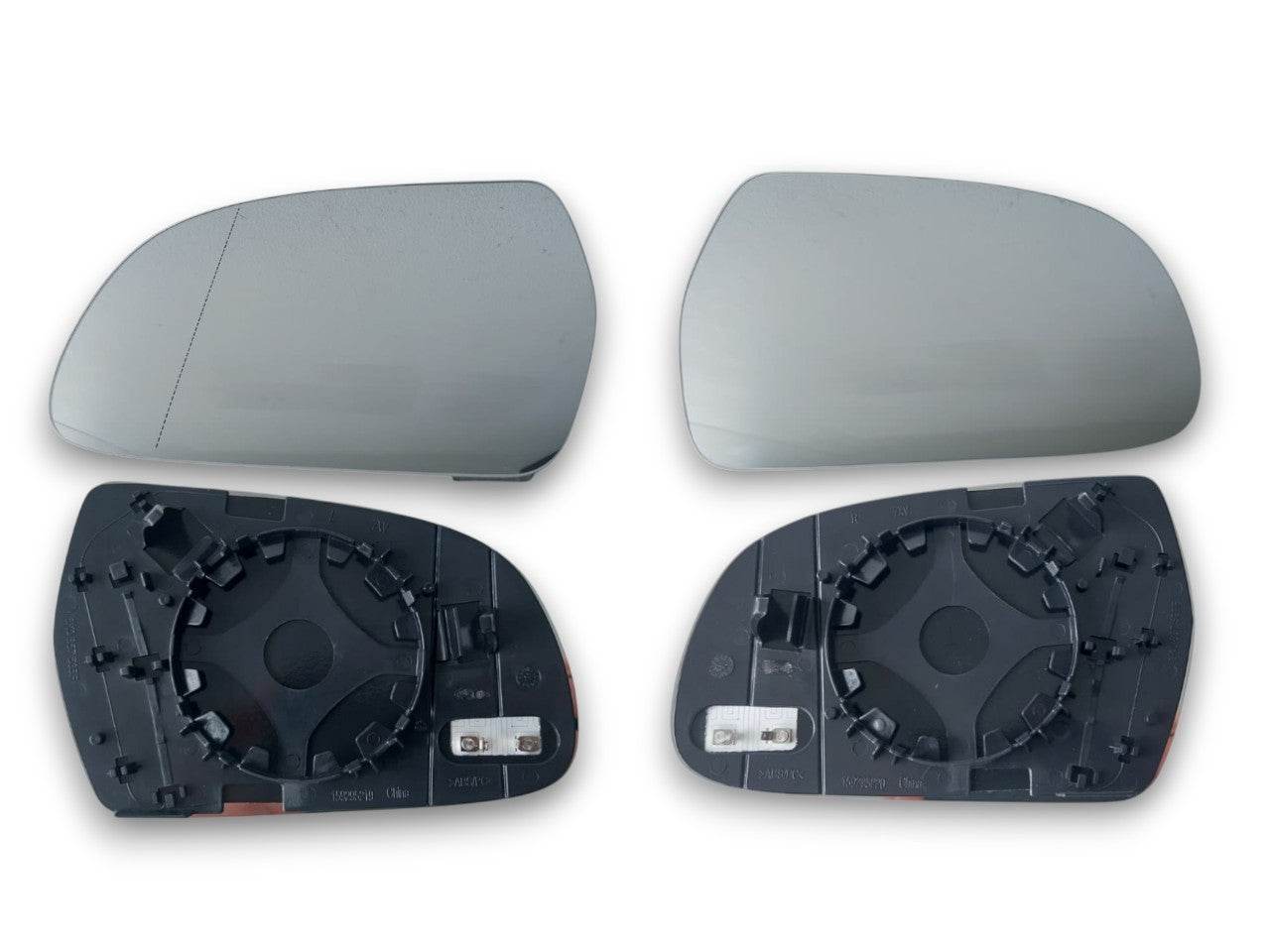 Audi A3 8P A4 B8 A5 Right Hand Side Wing Mirror Glass 2010-2016*