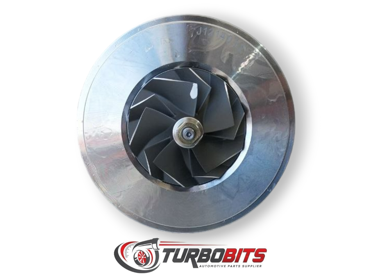 Moteur Nissan Terrano QD32 & TD27 HT12-11B CHRA 144111W400 EAU