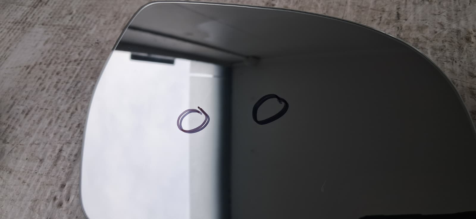 Audi A3 8P A4 B8 A5 Right Hand Side Wing Mirror Glass 2010-2016* Right hand mirror - MIRROR BLEMISH