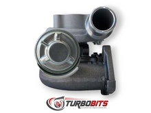 Cargar imagen en el visor de la galería, Turbocompresor Nissan Patrol Safari ZD30 - 14411-VS40A - AGUA
